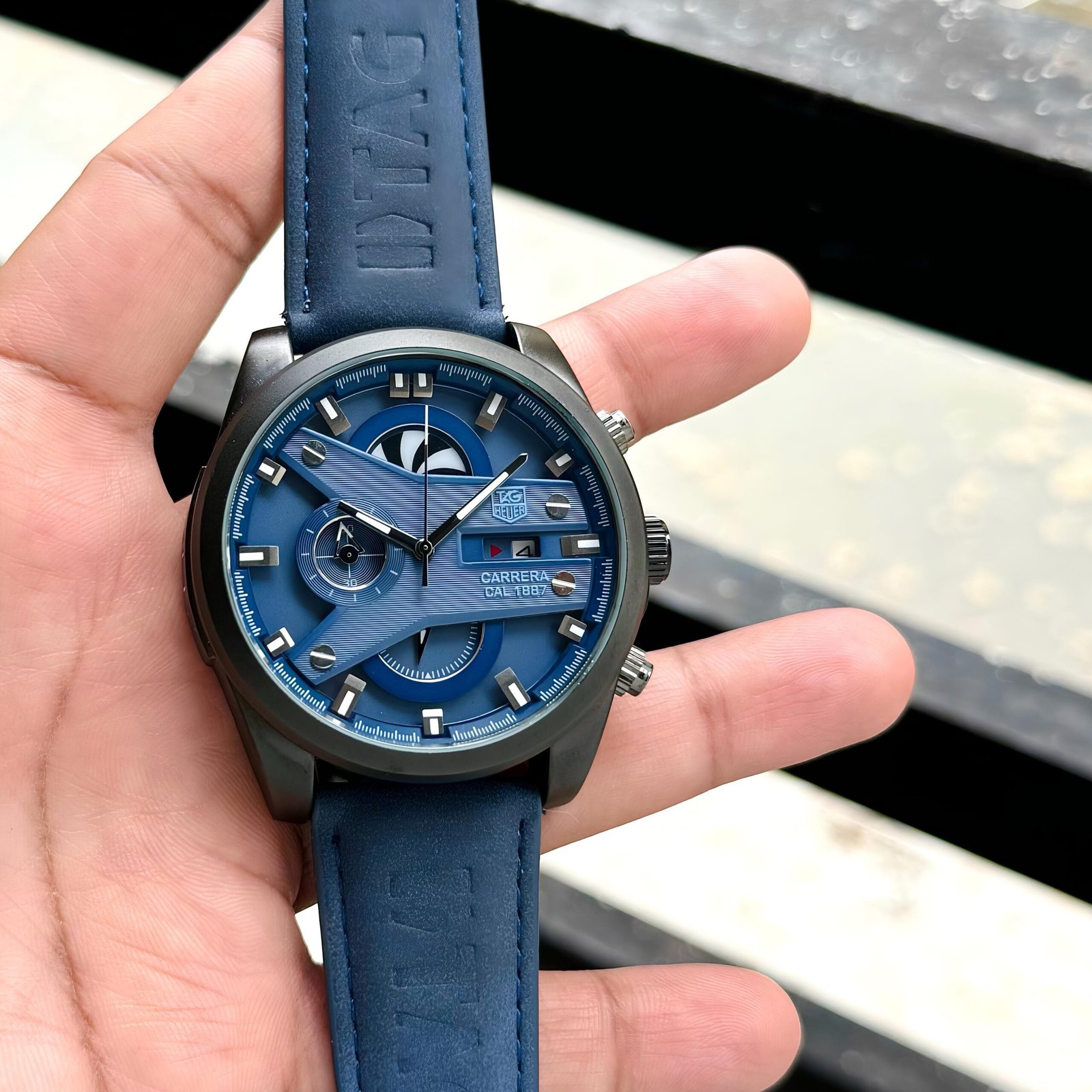 Tag Heuer Carrera CR7 exclusive blue Live Hands_0 Tag Heuer Carrera CR7 exclusive blue Live Hands
