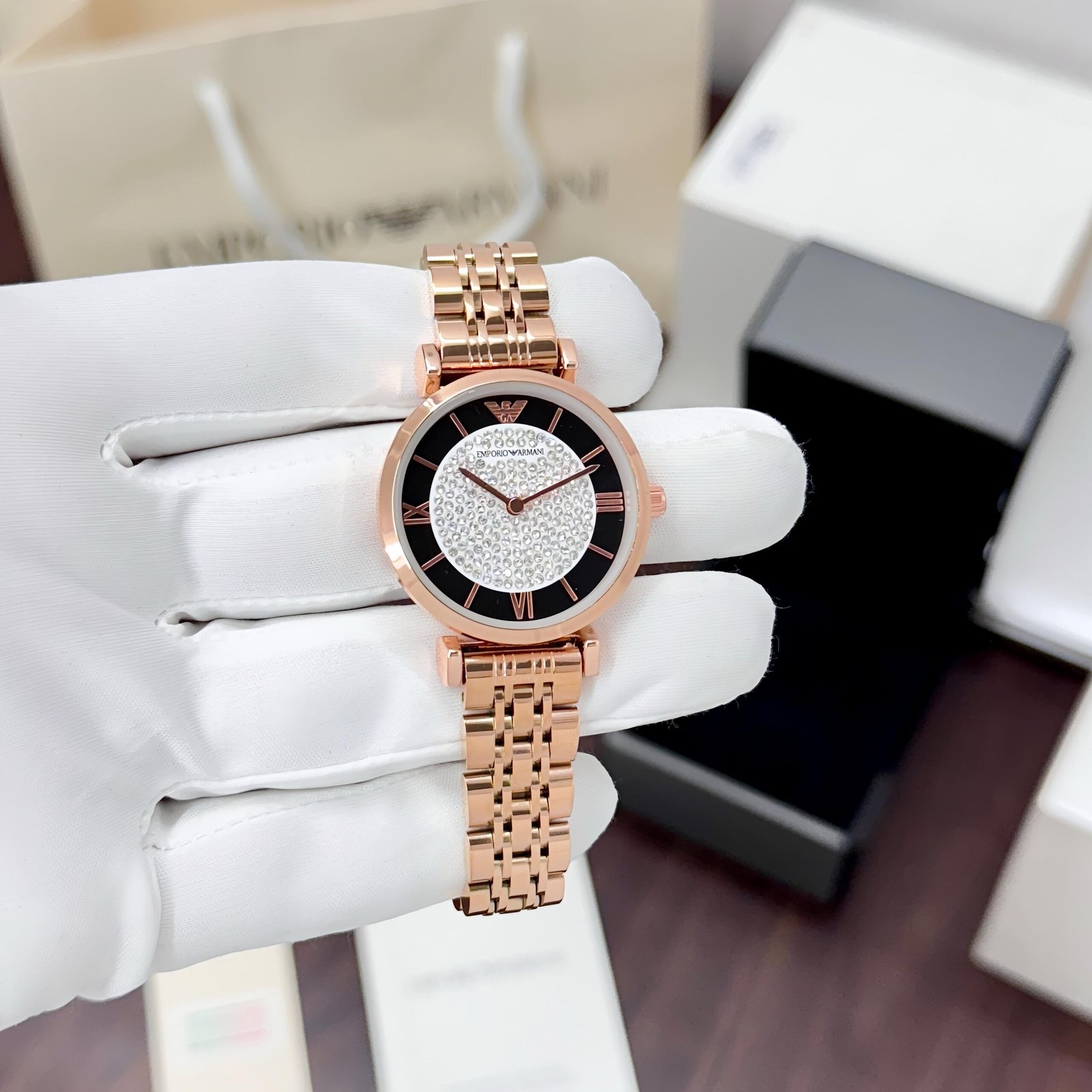 stainless steel rose gold watch Featuring Diamond face in the middle dial_2 stainless steel rose gold watch Featuring Diamond face in the middle dial