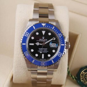 Rolex Submariner Black Dial with Blue rotating bezel
